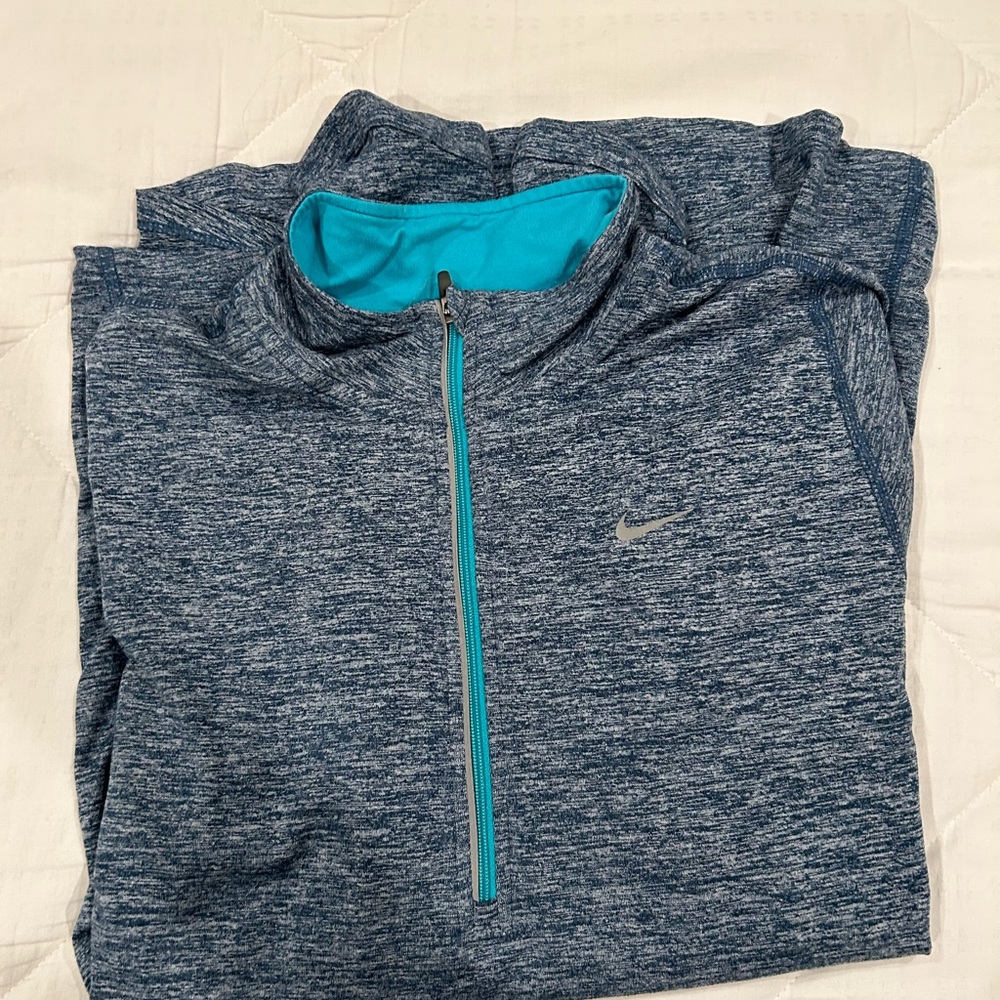 Nike women’s half-zip